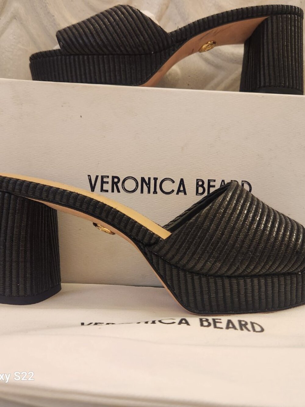 Veronica Beard "Dali" Black Leather Block Heels Platforms Sandals. NIB. Size 10